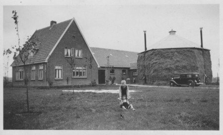 HVB FO 00259  Boerderij aan de Kerkedijk