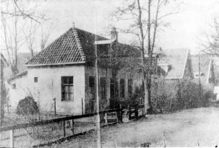 HVB FO 00496  Boerderij Endegeest aan de Doorntjes